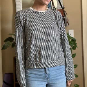 CAUTION TO THE WIND striped black & white sweatshirt